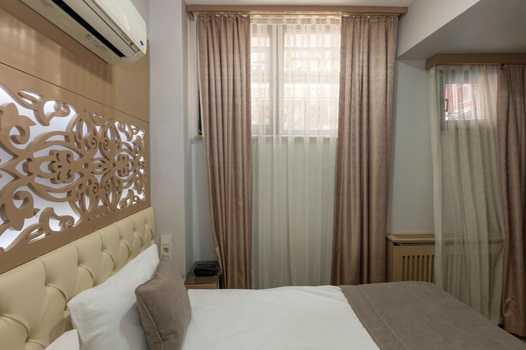 Taksim Peri Suite Istanboel Buitenkant foto